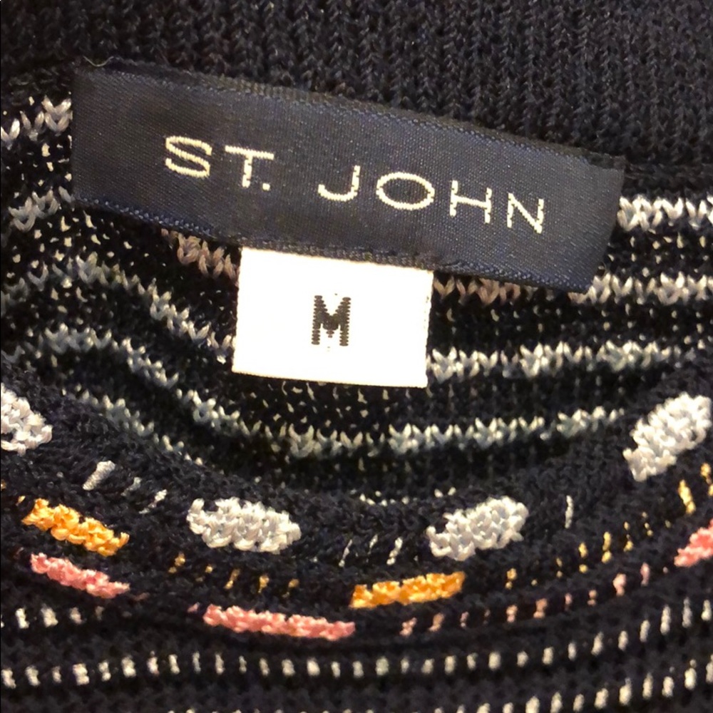 Timeless knit St. John sleeveless top